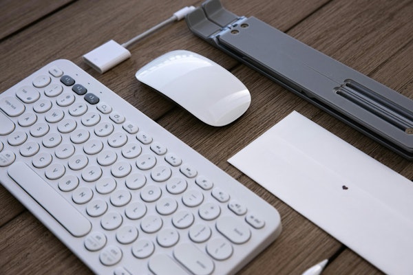 keyboard and mouse