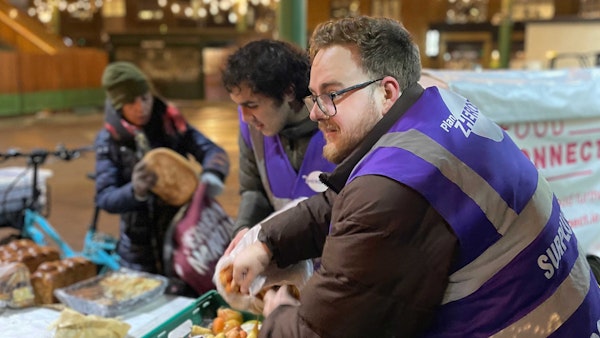 plan heroes volunteering
